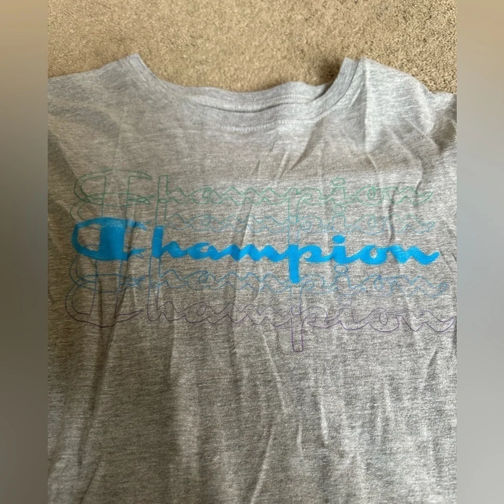 Boys Champion shirt yl